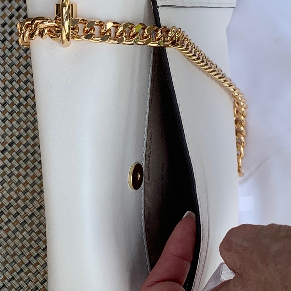 *NEW* - Michael Kors “Whitney” Studded Bag - Picture 5 of 14